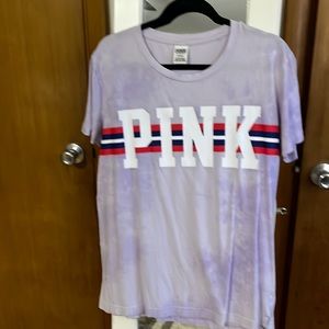 Pink t-shirt size Medium